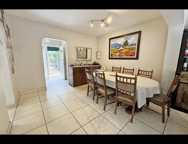 3 BEDROOM TOWNHOUSE FOR SALE IN SANDOWN